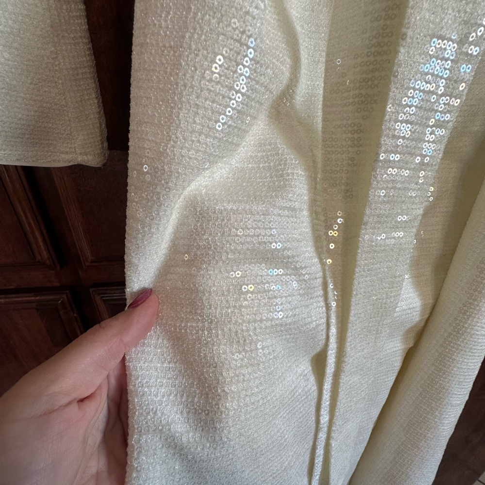 Ivy City Co Angelica White Sequin Trench Coat - Picture 3 of 4